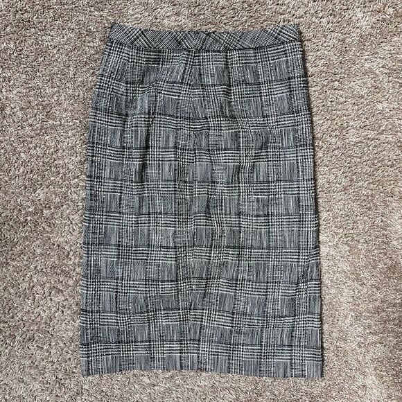 Banana Republic Plaid Tweed Pencil Skirt - Picture 1 of 9